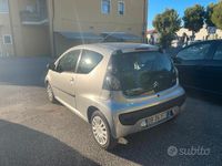 Gebraucht Citroën C1 68 PS (50 kW) 2006 Grau Kleinwagen