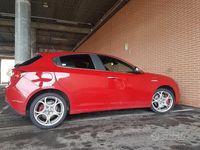 Usata Alfa Romeo Giulietta 150 CV (110 kW) 2011 Rosso Utilitaria