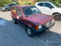 Usata Fiat Panda 4x4 50 CV (36 kW) 1988 Rosso Utilitaria