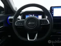 Usata Jeep Avenger Summit 101 CV (74 kW) 2025 Giallo/oro SUV