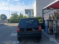 Usata Opel Zafira Elegance 125 CV (91 kW) 2003 Nero Monovolume