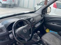 Usata Opel Combo 90 CV (66 kW) 2014 Grigio Monovolume