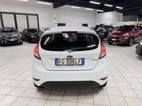 Usata Ford Fiesta 60 CV (44 kW) 2016 Bianco Berlina