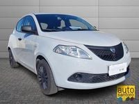 Usata Lancia Ypsilon 69 CV (50 kW) 2019 Grigio Utilitaria