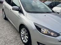 Usata Ford Focus Titanium 125 CV (91 kW) 2015 Grigio Station wagon