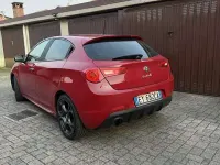 Usata Alfa Romeo Giulietta Sprint 150 CV (110 kW) 2015 Rosso Utilitaria