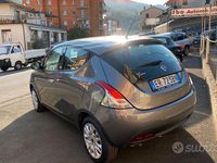 Usata Lancia Ypsilon Silver 69 CV (50 kW) 2013 Marrone Utilitaria