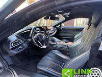 Usata BMW i8 Efficient Dynamics 231 CV (169 kW) 2016 Bianco Coupé