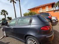 Usata Alfa Romeo 147 115 CV (84 kW) 2002 Nero Utilitaria