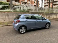 Usata Toyota Yaris Lounge 69 CV (50 kW) 2012 Utilitaria