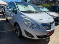 Usata Opel Meriva 110 CV (80 kW) 2011 Bianco Monovolume