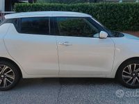 Usata Suzuki Swift 83 CV (61 kW) 2020 Bianco Utilitaria
