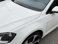 Usado VW Golf VII 75 CV (55 kW) 2014 Blanco Berlina