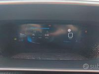 Usata Peugeot 2008 Allure 101 CV (74 kW) 2022 Bianco SUV