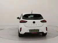 Usata Opel Corsa 101 CV (74 kW) 2025 Arktis white Utilitaria