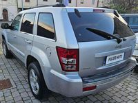 Usata Jeep Grand Cherokee Limited 218 CV (160 kW) 2006 Argento SUV