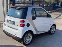 Usata Smart ForTwo Coupé Passion 45 CV (33 kW) 2009 Bianco Utilitaria