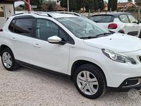 Usata Peugeot 2008 Style 82 CV (60 kW) 2018 Bianco SUV