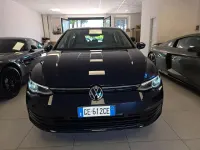 Usata VW Golf VIII Life 115 CV (84 kW) 2021 Blu Berlina