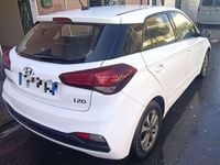 Käytetty Hyundai i20 Advanced 75 HP (55 kW) 2019 Valkoinen Viistoperä