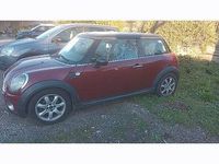 Usata Mini Cooper 109 CV (80 kW) 2009 Rosso Utilitaria