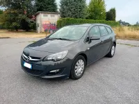 Usata Opel Astra Cosmo 110 CV (80 kW) 2014 Grigio Station wagon