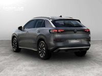 Nuova VW T-Roc Life 116 CV (85 kW) 2026 Grenadill black metallizzato SUV