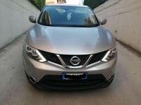 Usata Nissan Qashqai Acenta 110 CV (80 kW) 2015 Grigio SUV