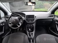 Usata Peugeot 208 82 CV (60 kW) 2017 Grigio Utilitaria