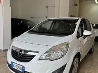 Usata Opel Meriva 120 CV (88 kW) 2012 Bianco Monovolume
