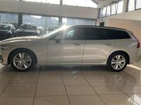 Usata Volvo V60 Business Edition 197 CV (144 kW) 2021 Grigio Station wagon