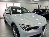 Usata Alfa Romeo Stelvio Business 160 CV (117 kW) 2020 Blu SUV