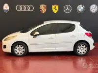 Usata Peugeot 207 68 CV (50 kW) 2012 Bianco Berlina
