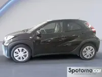 Usata Toyota Aygo X Active 72 CV (52 kW) 2022 Nero SUV