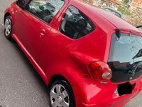 Usata Toyota Aygo 69 CV (50 kW) 2007 Rosso Utilitaria