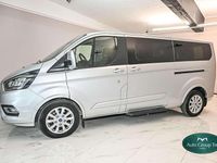 Usata Ford Tourneo Titanium 185 CV (136 kW) 2021 Grigio Monovolume