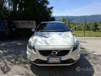 Usata Volvo V40 R-Design Momentum 120 CV (88 kW) 2017 Bianco Berlina