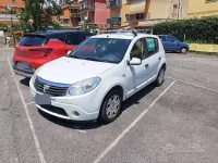 Usata Dacia Sandero 75 CV (55 kW) 2009 Bianco Berlina