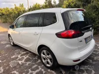 Usata Opel Zafira 131 CV (96 kW) 2012 Bianco Monovolume