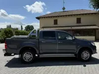 Usata Toyota HiLux 144 CV (105 kW) 2014 Grigio Pick-up