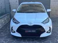 Second-hand Toyota Yaris Active 72 CP (52 kW) 2023 Alb Hatchback