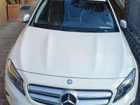Usata Mercedes GLA180 Business 109 CV (80 kW) 2016 Bianco SUV