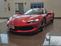 Usata Ferrari 296 663 CV (487 kW) 2024 Rosso Coupé
