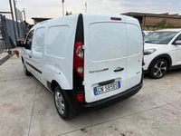 Usata Renault Kangoo 90 CV (66 kW) 2011 Bianco Monovolume