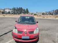 Usata Renault Modus 75 CV (55 kW) 2007 Rosso Monovolume
