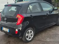 Usata Kia Picanto Style 85 CV (62 kW) 2012 Nero Utilitaria