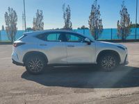 usata Lexus NX350h Hybrid 4WD Business