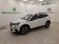 Usata Peugeot 2008 Allure 110 CV (80 kW) 2022 Bianco SUV