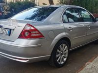 usata Ford Mondeo TDI Ghia 4 p