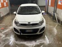 Usata Kia Rio EX 86 CV (63 kW) 2011 Berlina